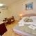 Cattaroom Apartments, , Magán szállás a községben Donji Stoliv, Montenegró